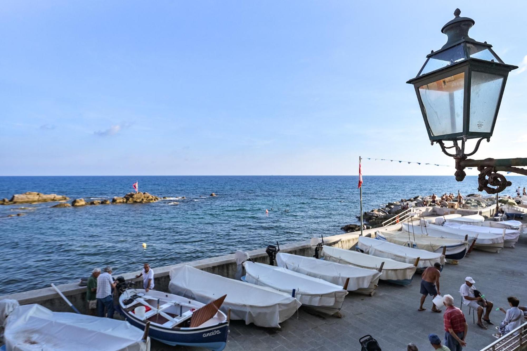 Baian Casa Vacanze Genua Buitenkant foto