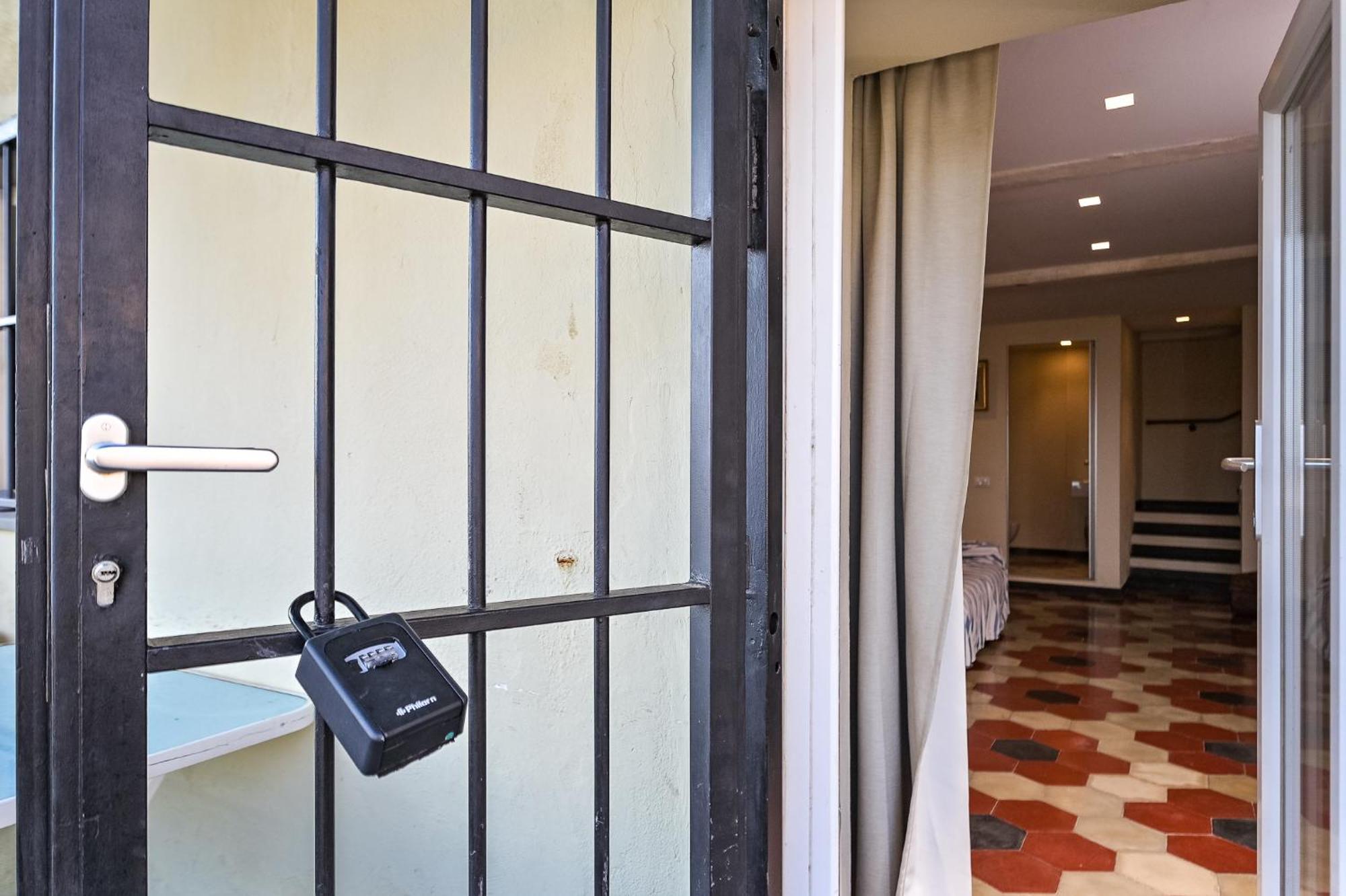 Baian Casa Vacanze Genua Buitenkant foto